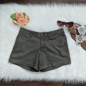 Old Navy army green shorts